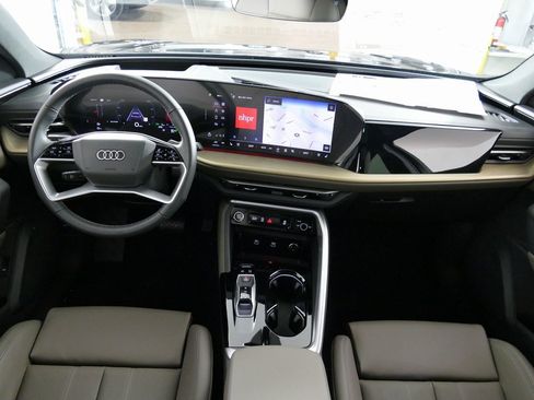 New 2025 Audi Q5 Premium Plus image 23