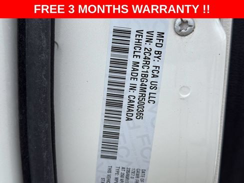 Used 2021 Chrysler Pacifica Touring-L FWD image 23
