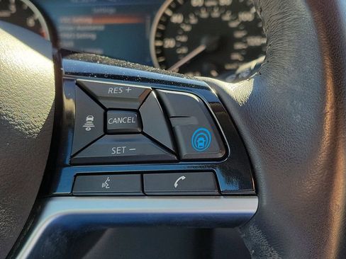 Used 2021 Nissan Altima 2.5 SV w/ SV Premium Package image 14