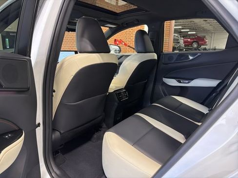 Used 2023 Lexus NX 350 AWD image 27