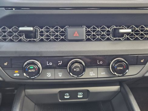 Used 2025 Honda Accord SE image 15