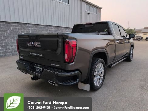 Used 2020 GMC Sierra 1500 Denali w/ Denali Ultimate Package AWD/4WD image 3
