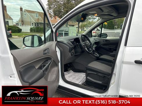 Used 2019 Ford Transit Connect XL image 16