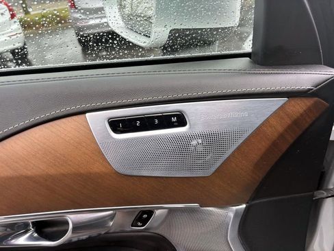 Used 2017 Volvo XC90 T6 Inscription w/ Vision Package image 12