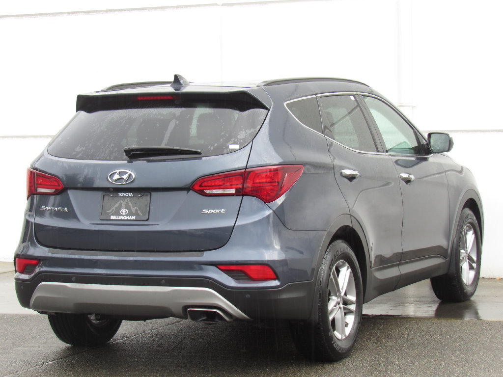 Used 2018 Hyundai Santa Fe Sport w/ 2.4L Tech Package 04 FWD image 6