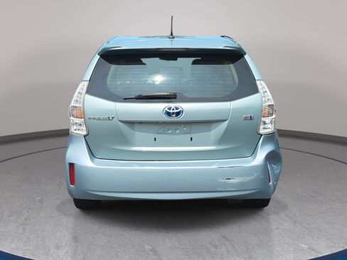Used 2013 Toyota Prius V Two FWD image 6