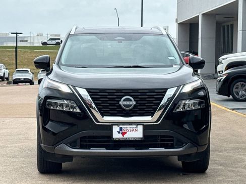 Used 2023 Nissan Rogue SL w/ SL Premium Package image 3