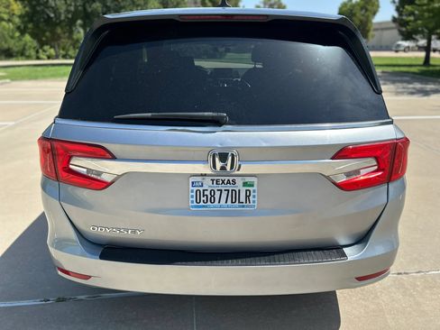 Used 2020 Honda Odyssey EX image 7