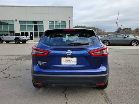 Used 2022 Nissan Rogue Sport S image 4
