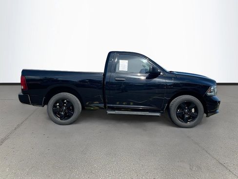 Used 2014 RAM 1500 Express RWD image 8