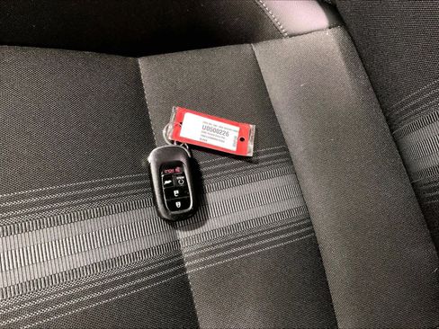 Used 2024 Honda Civic Sport image 30