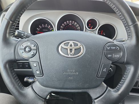 Used 2013 Toyota Sequoia Limited AWD/4WD image 9