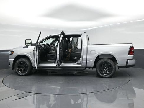 New 2026 RAM 1500 4x4 Crew Cab image 60