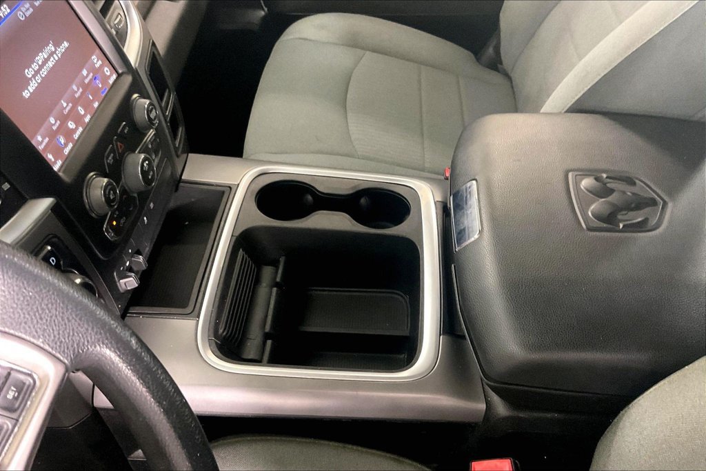 Used 2022 RAM 1500 Classic SLT w/ Electronics Group AWD/4WD image 16