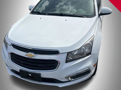Used 2016 Chevrolet Cruze LT image 1
