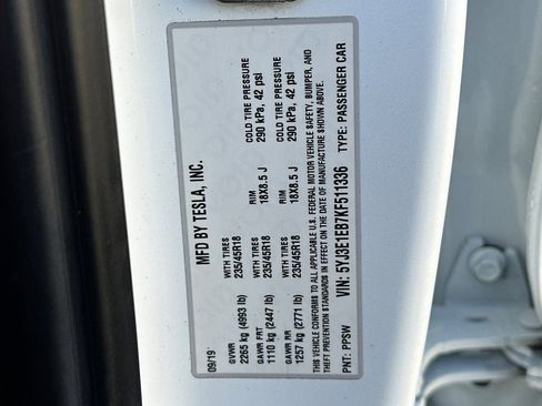 Used 2019 Tesla Model 3 Long Range image 34