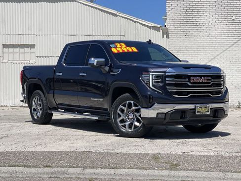 Used 2023 GMC Sierra 1500 SLT w/ SLT Premium Package AWD/4WD image 1