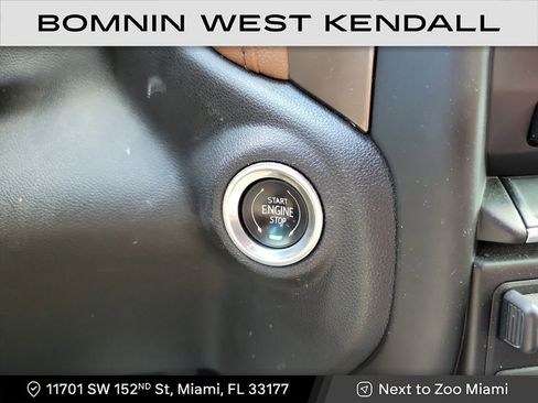 Used 2022 Chevrolet Silverado 2500 High Country w/ Z71 Off-Road Package image 19