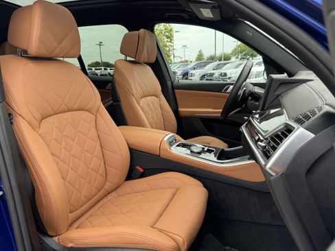 Used 2026 BMW X5 M60i image 42