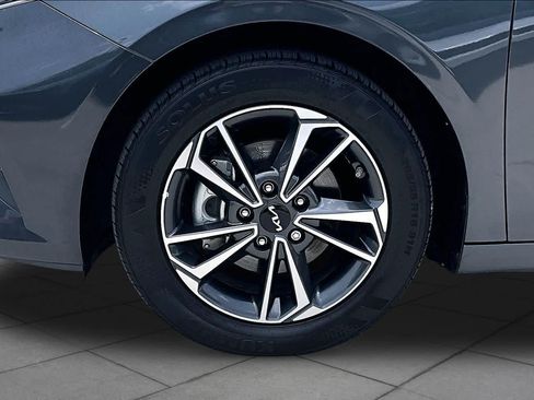 Certified 2024 Kia Forte LXS FWD image 10