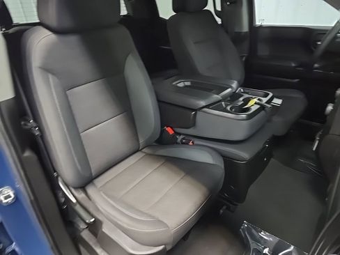 Used 2024 Chevrolet Silverado 1500 Custom Trail Boss w/ LPO, Dark Essentials Package AWD/4WD image 14