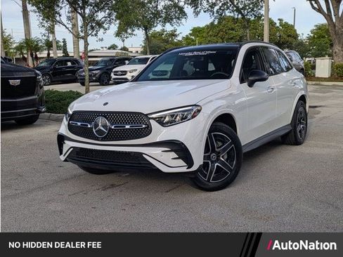 Used 2025 Mercedes-Benz GLC 300 4MATIC image 1