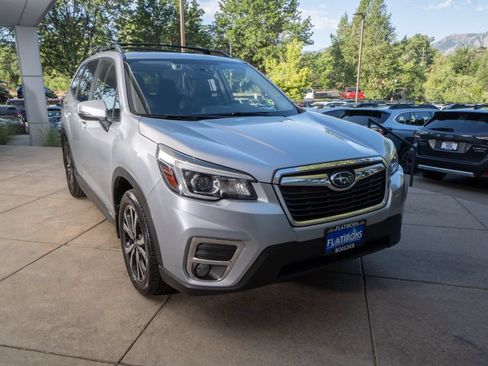 Used 2019 Subaru Forester Limited AWD/4WD image 2