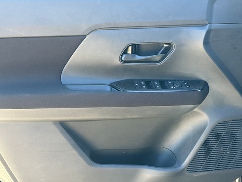 New 2026 Nissan Kicks S FWD image 10