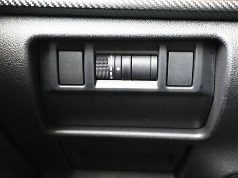 Certified 2024 Subaru Crosstrek 2.0i Premium image 24