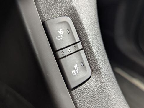 Certified 2019 GMC Acadia SLT AWD/4WD image 16