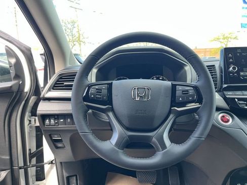 New 2026 Honda Odyssey EX-L image 13