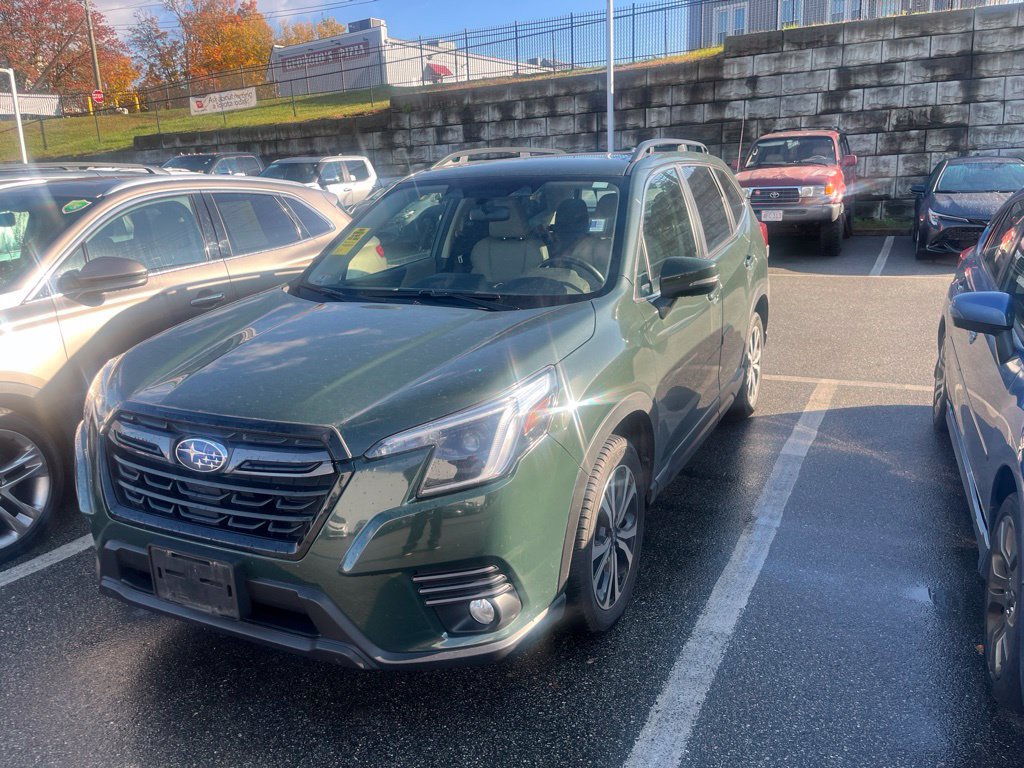 Used 2023 Subaru Forester Limited AWD/4WD image 3