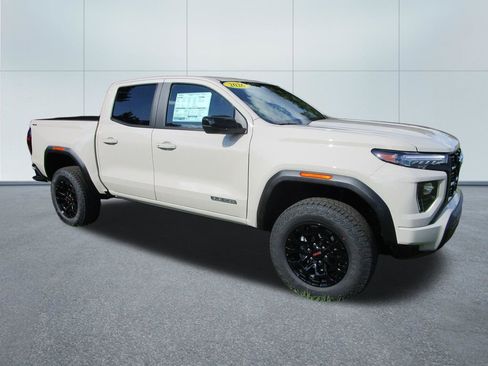 New 2026 GMC Canyon Elevation AWD/4WD image 8