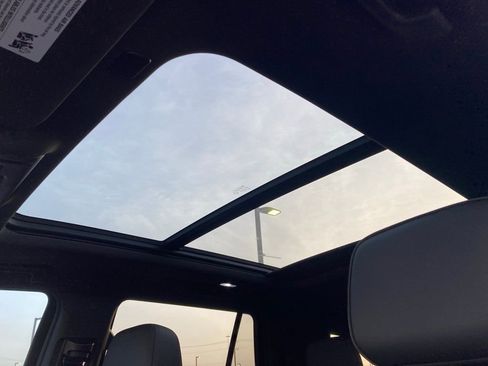 Used 2024 Chevrolet Tahoe RST w/ Luxury Package image 13