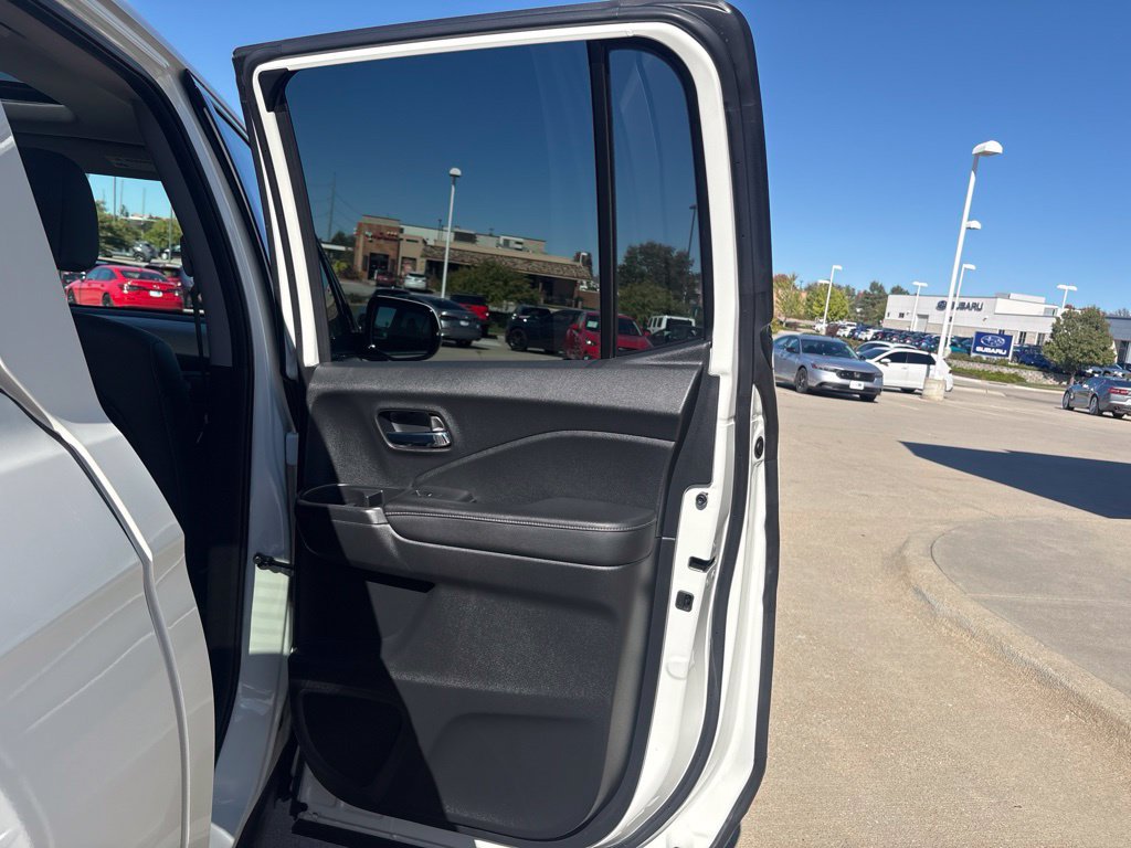 Used 2017 Honda Ridgeline RTL-E image 31