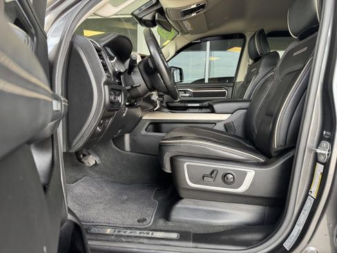 Used 2022 RAM 1500 Laramie image 11