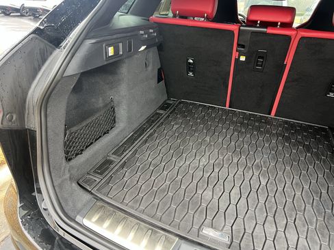 Certified 2025 Jaguar F-PACE R-Dynamic S image 36