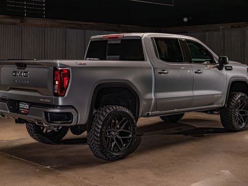 Used 2026 GMC Sierra 1500 Elevation w/ Preferred Package AWD/4WD image 10