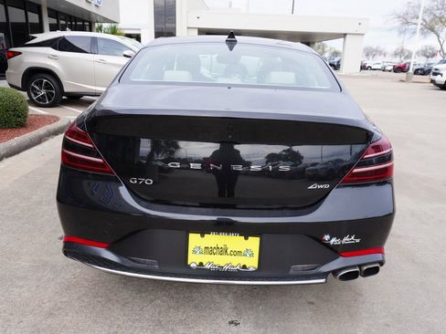 Used 2023 Genesis G70 2.0T image 5