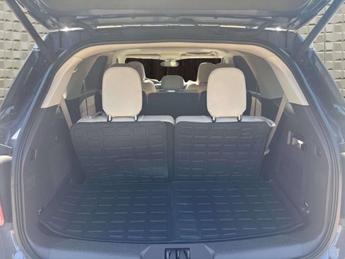 Used 2021 Ford Explorer Platinum w/ Equipment Group 601A image 53