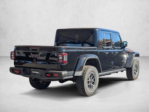 New 2025 Jeep Gladiator Rubicon image 2