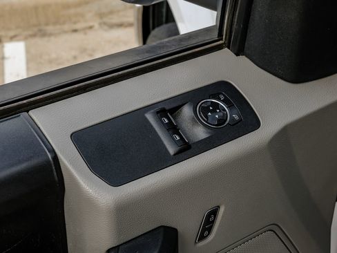 Used 2018 Ford F150 XL w/ Equipment Group 101A Mid RWD image 38