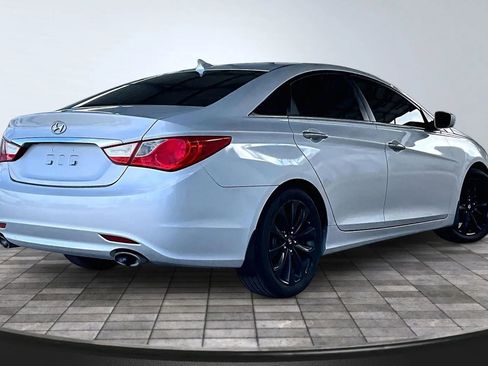 Used 2011 Hyundai Sonata SE FWD image 6