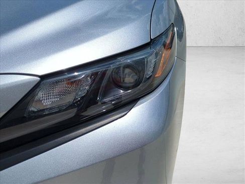 Certified 2023 Toyota Camry SE w/ Convenience Package FWD image 9