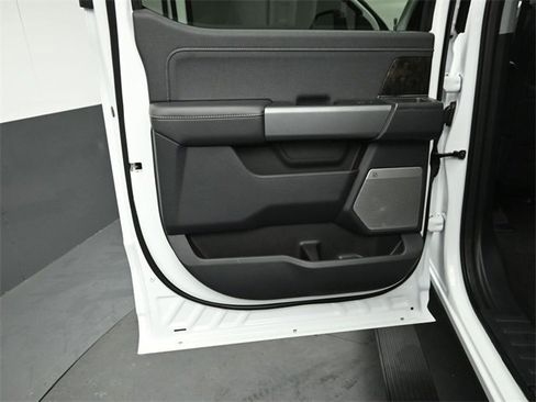 Used 2025 Ford F250 Lariat w/ Snow Plow Prep Package image 22