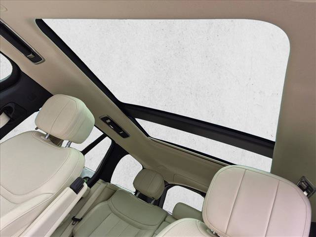 Used 2023 Land Rover Range Rover SE AWD/4WD image 16