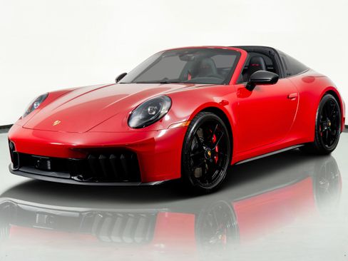 Used 2026 Porsche 911 Targa 4 GTS w/ Premium Package image 21