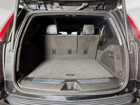 Used 2024 Cadillac Escalade ESV Sport Platinum w/ LPO, ONYX Package AWD/4WD image 29