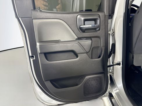 Used 2018 Chevrolet Silverado 1500 Custom w/ Custom Value Package RWD image 24