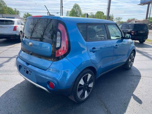Used 2017 Kia Soul + w/ Designer's Package image 4